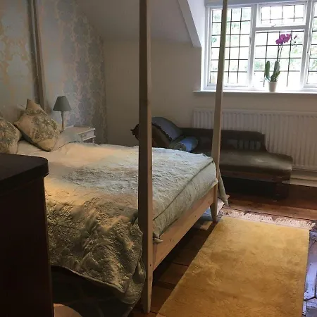 Bell Brompton (Hambleton)